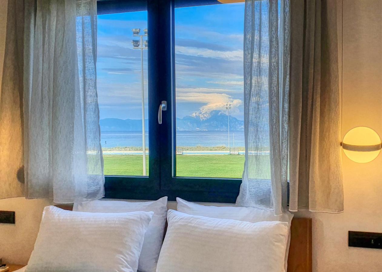 Vrahakia beach Sarti Bagian luar foto