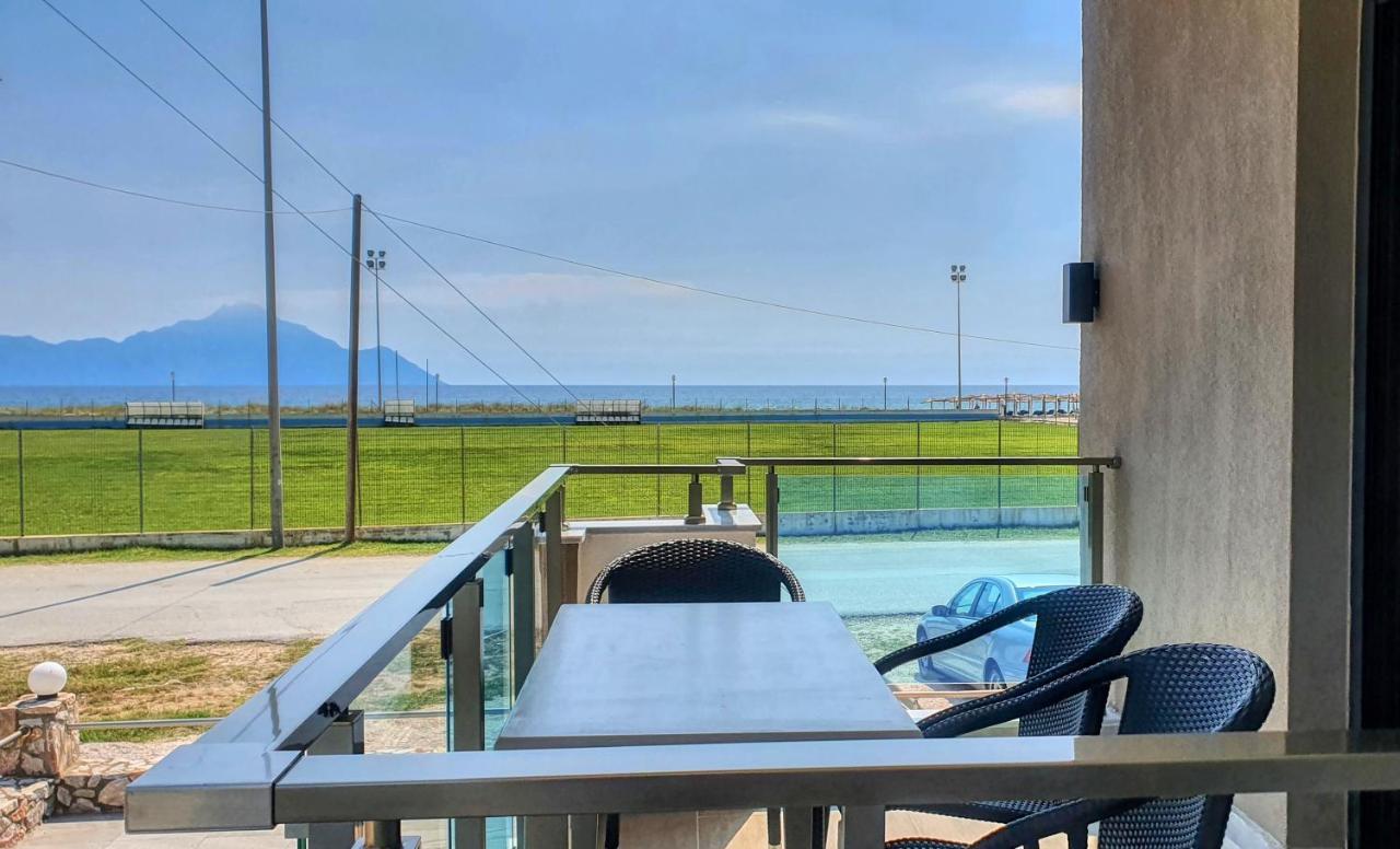 Vrahakia beach Sarti Bagian luar foto